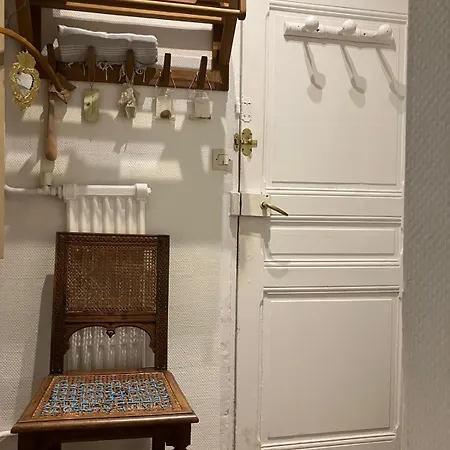 Pantheon-hotel Particulier Historique Du 17e Appartement Parijs