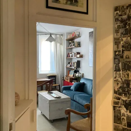 Panthéon-hôtel Particulier Historique Du 17e Paris